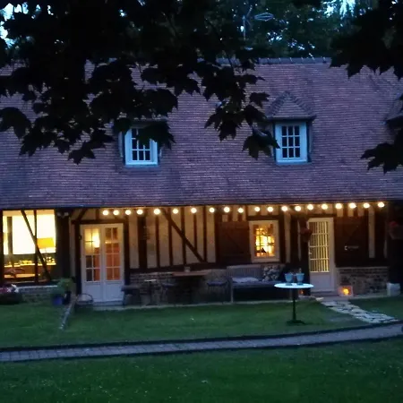 Lait & Lit Oda ve Kahvaltı Triqueville